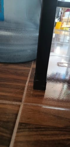 Customer photo review of Protège-pieds de chaise en silicone - Par 4 ou 8 ou 16