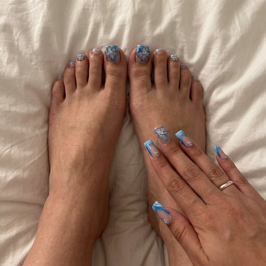 Customer photo review of Glow & Go UV/LED Nail Lamp 48W