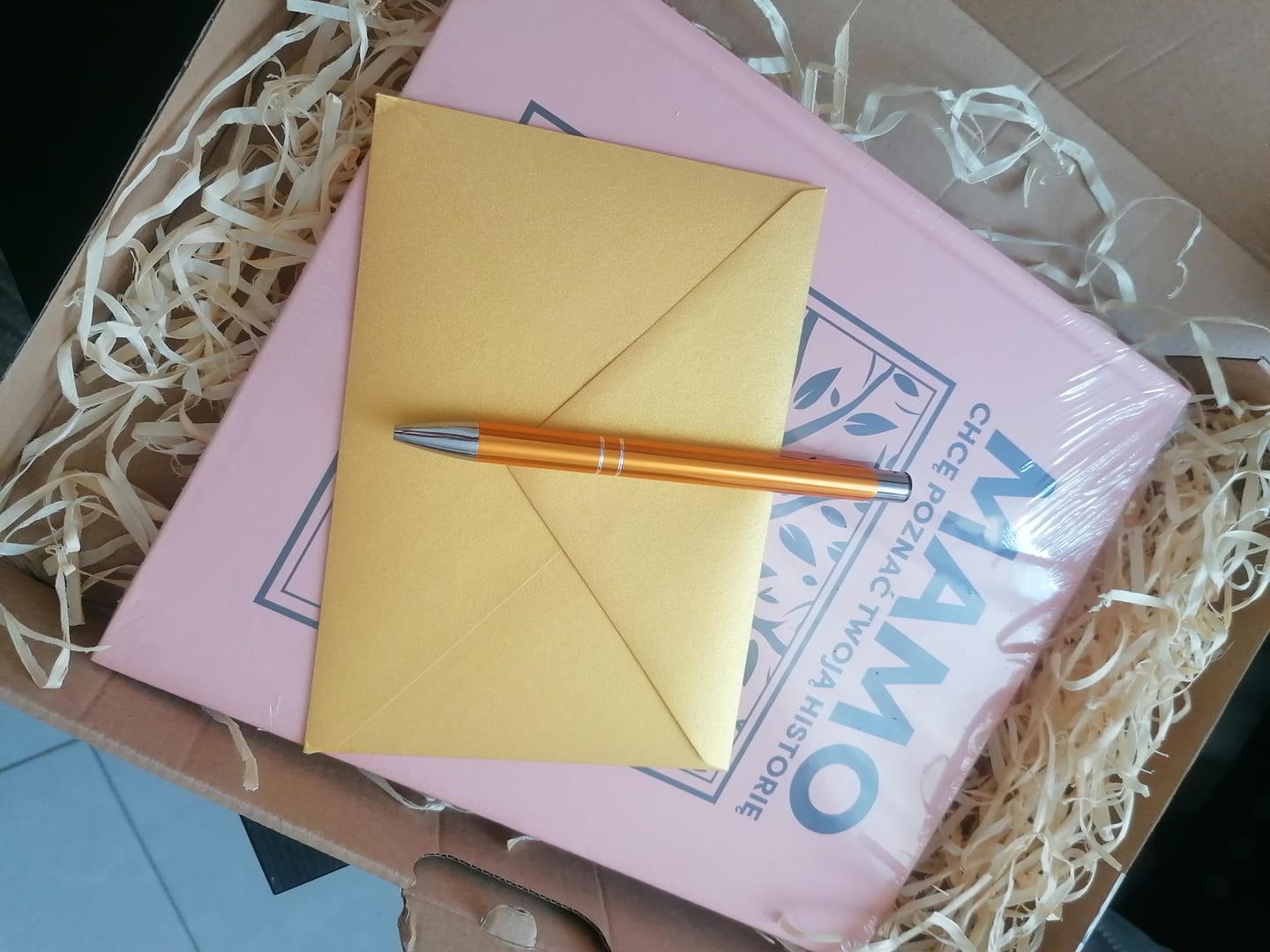 Customer photo review of MAMO chcę poznać Twoją historię - Książka na Pokolenia