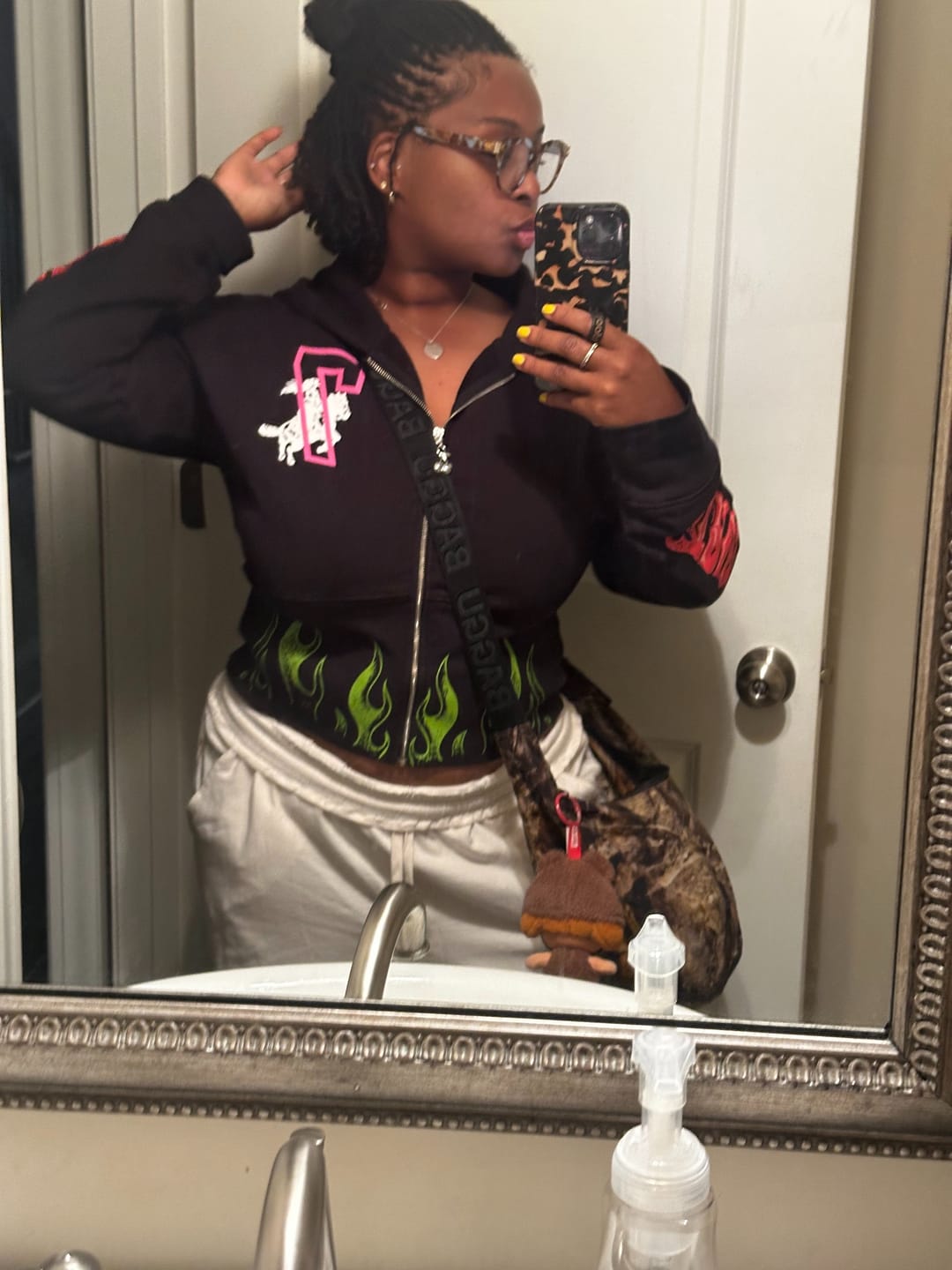 Customer photo review of 5 YEAR CORSET HOODIE