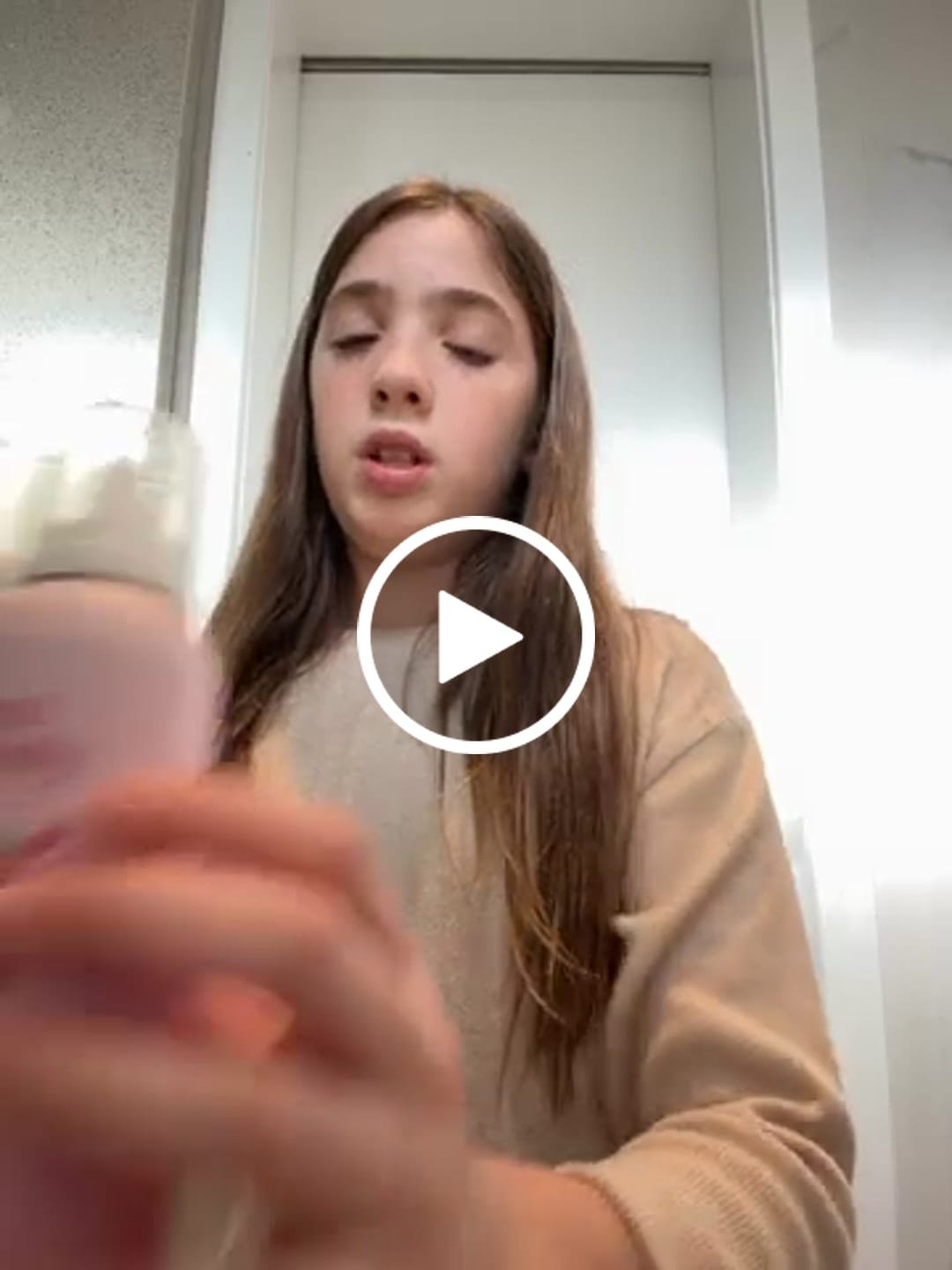 Customer video review of Mellow Mousse Baunilha