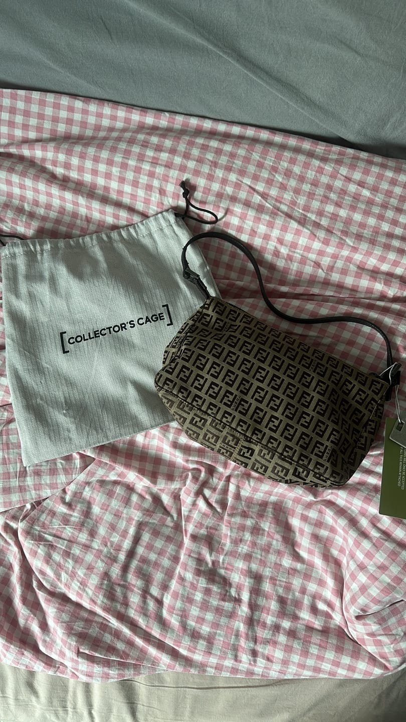 Customer photo review of Shoulder Bag