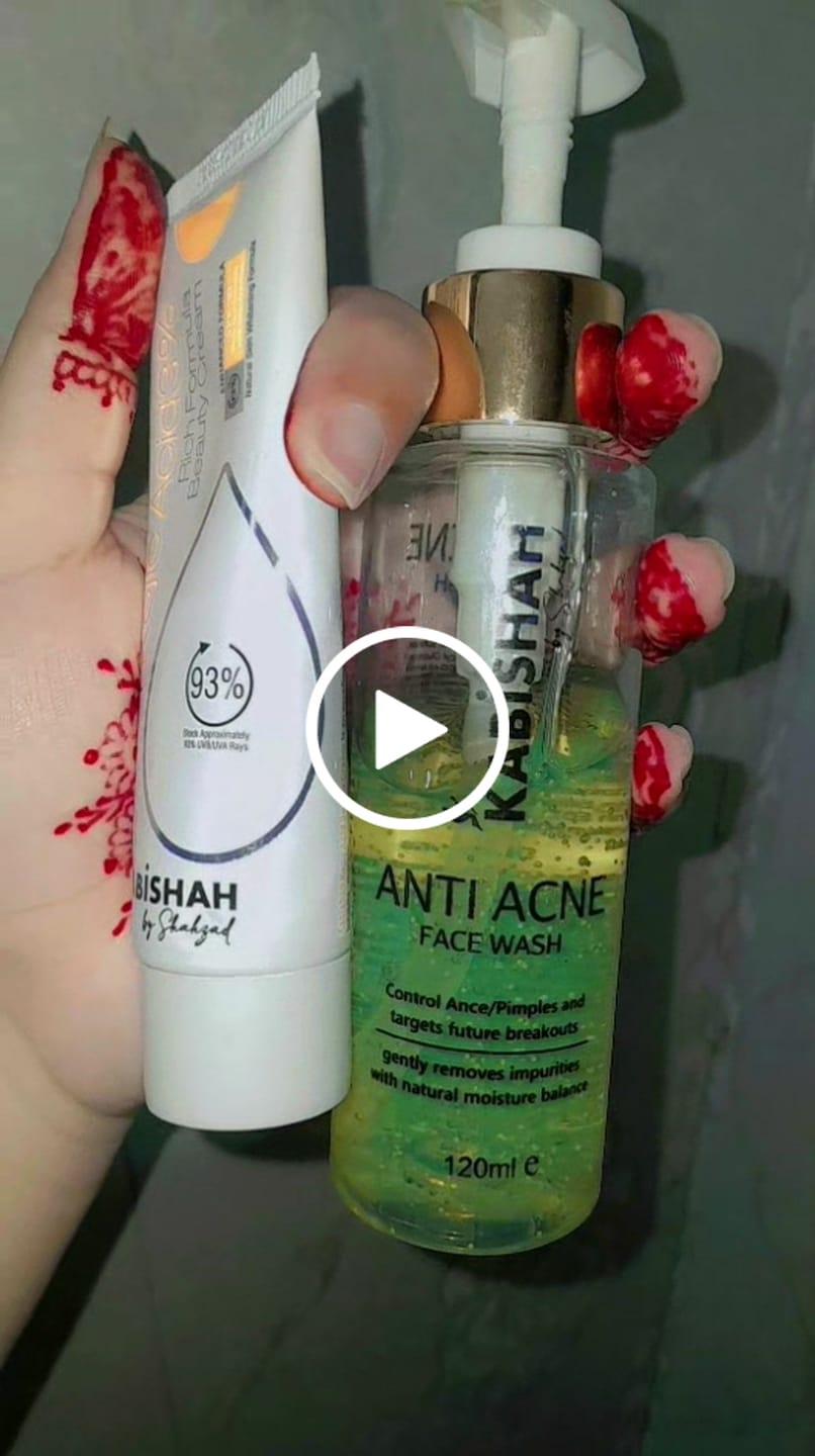 Customer video review of ClearSkin Pro Anti Acne Face Wash