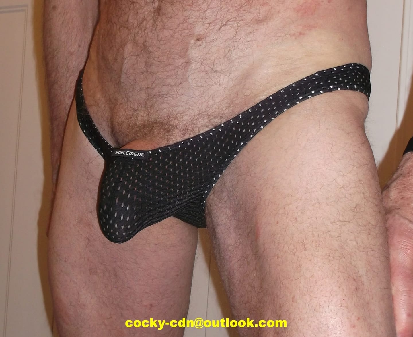 Customer photo review of Men's Mesh Ice Silk Breathable Briefs