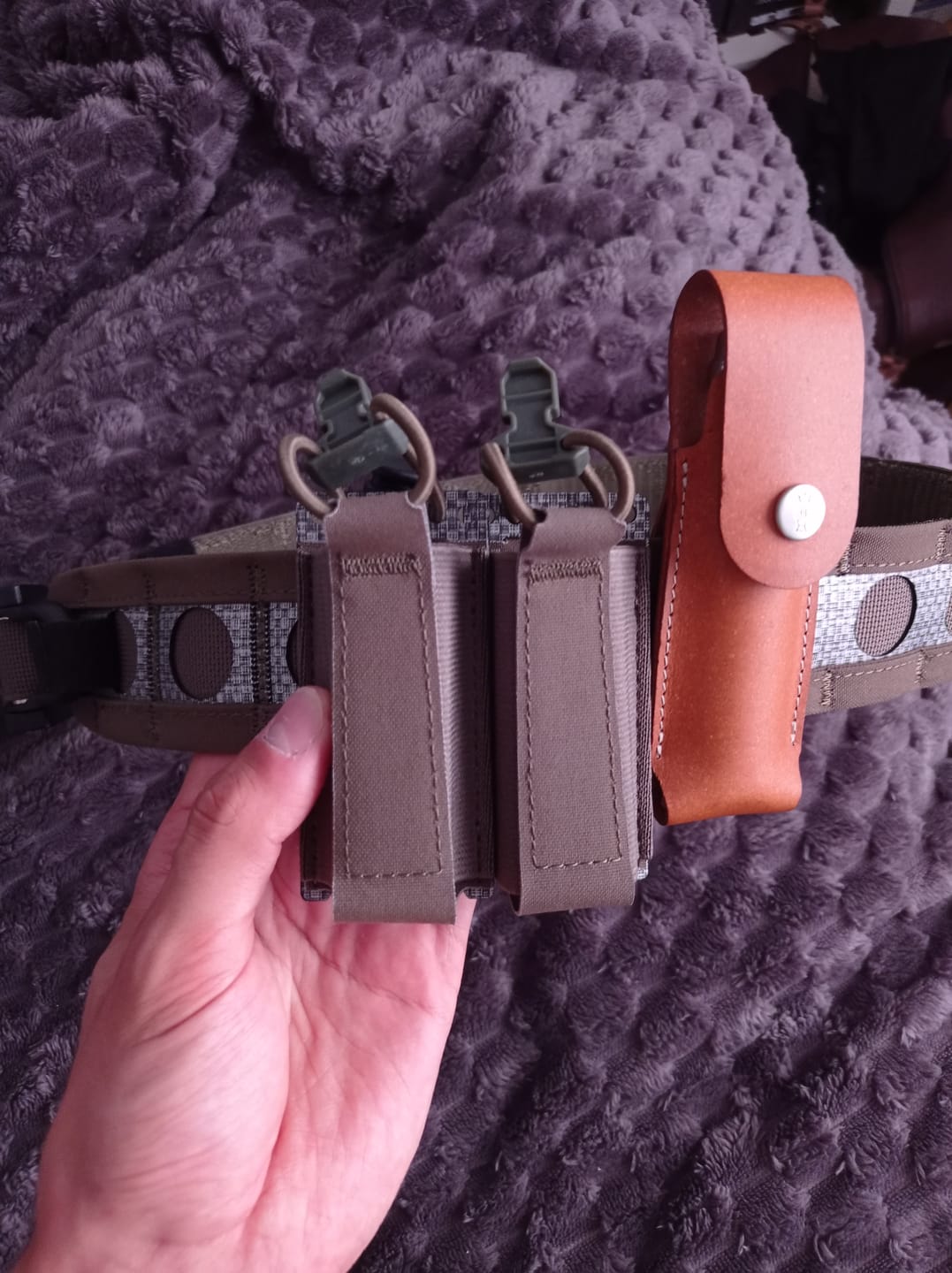 Customer photo review of Porte-chargeur tactique PA simple universel maintien élastique