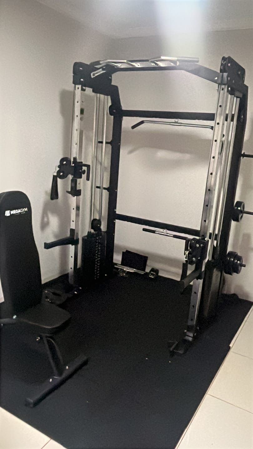 Customer photo review of Estação Mega Rack Crossover Com Polia Móvel