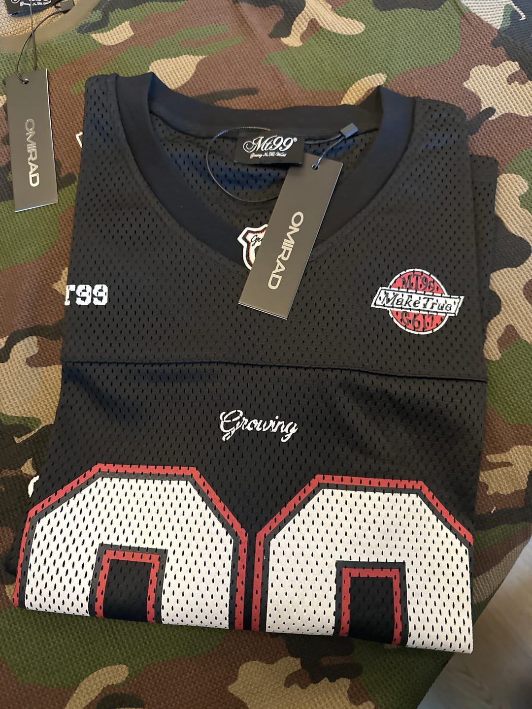 Customer photo review of Omirad “09” Short-Sleeve Mesh Jersey