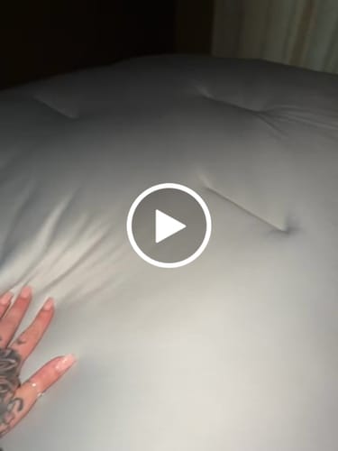Customer video review of Shipping Protection
