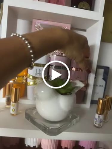Customer video review of PERFUME YARA ELIXIR LATTAFA  - 100ML