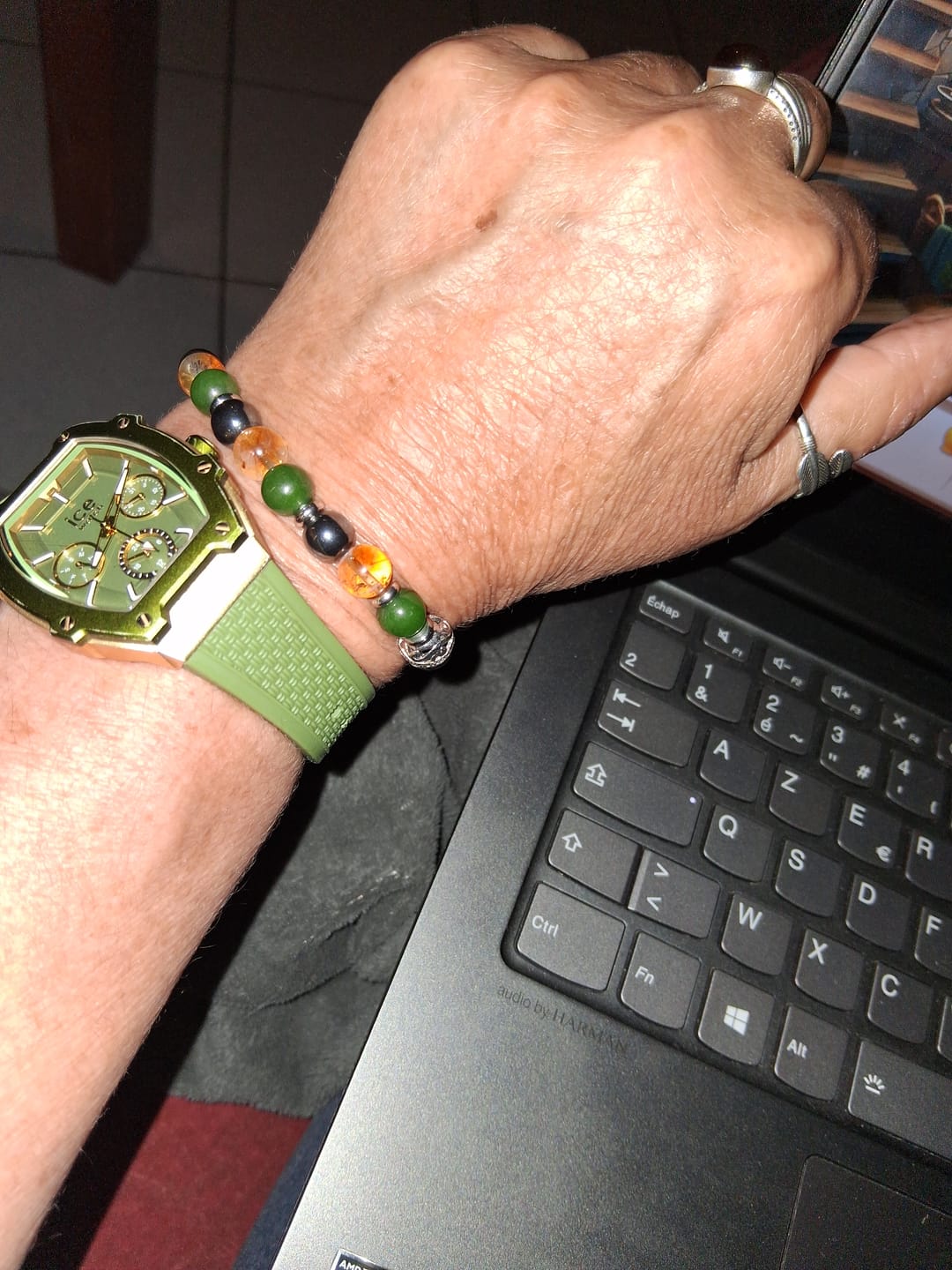 Customer photo review of Bracelet Premium "Chance Suprême" en Jade, Citrine & Hématite