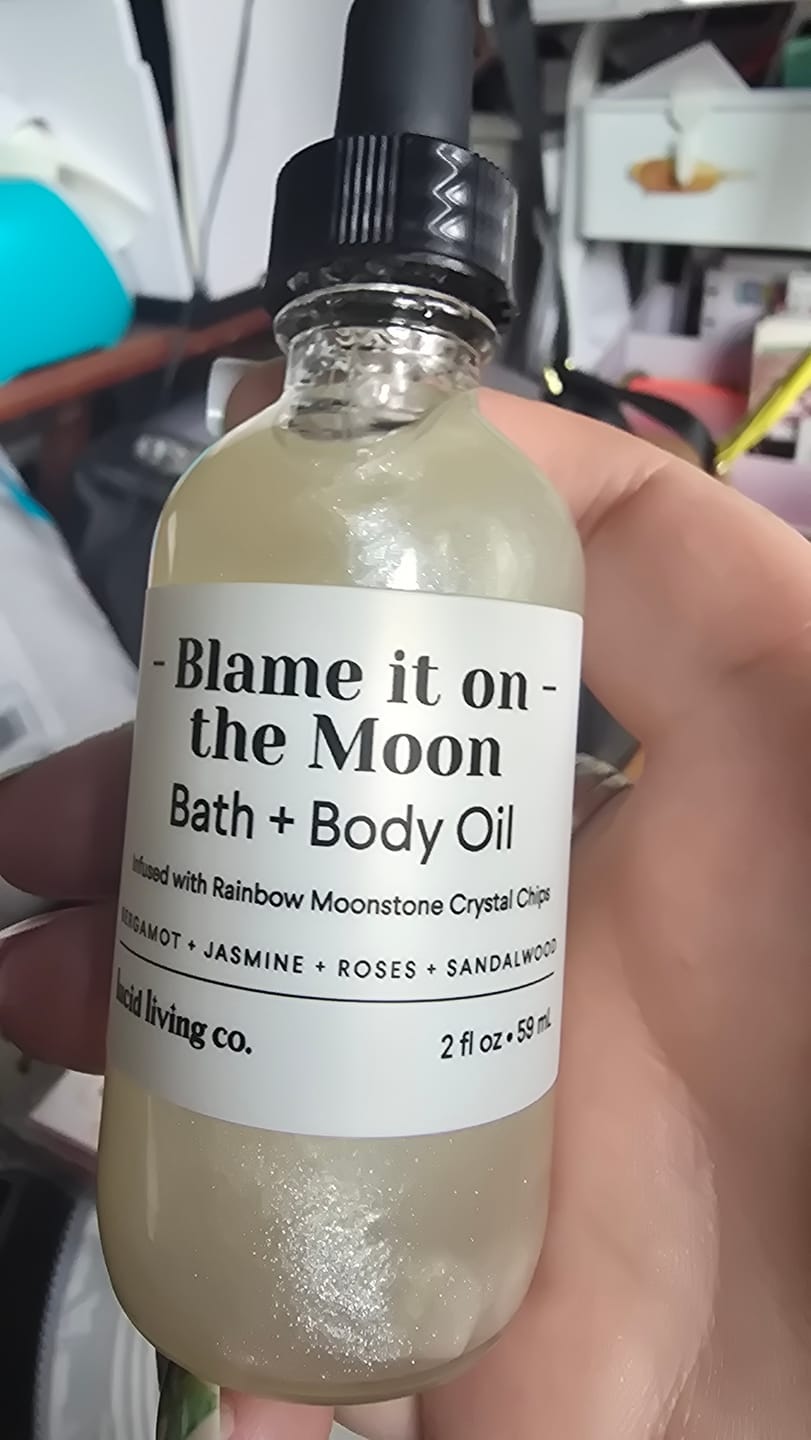 Customer photo review of Blame it on the Moon Bath & Body Oil