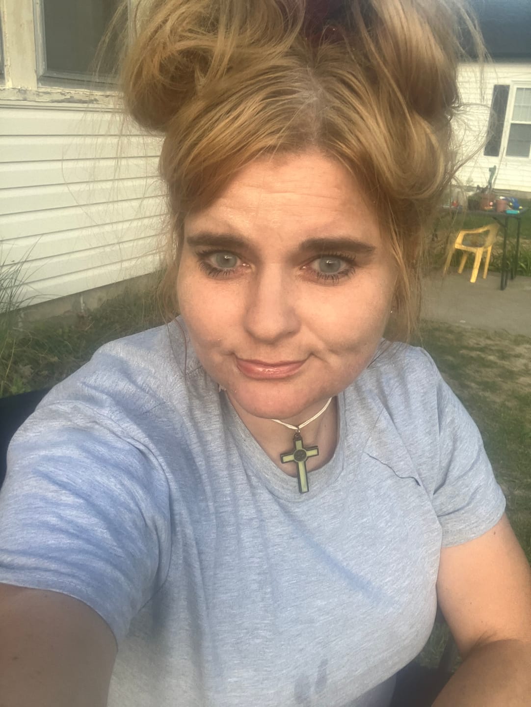 Customer photo review of Hidrocor TOPAZIO Gray Prescription Colored Contact Lenses