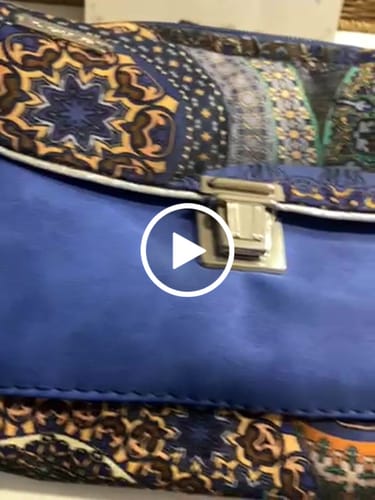 Customer video review of Riñonera Urban "Amazing Mandalas" · Pieza Única Núm. 18994