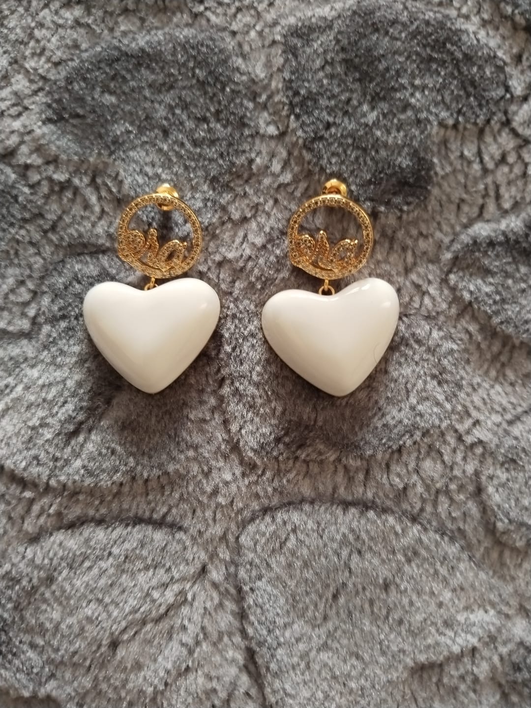 Customer photo review of White Era Adore Gold Earrings