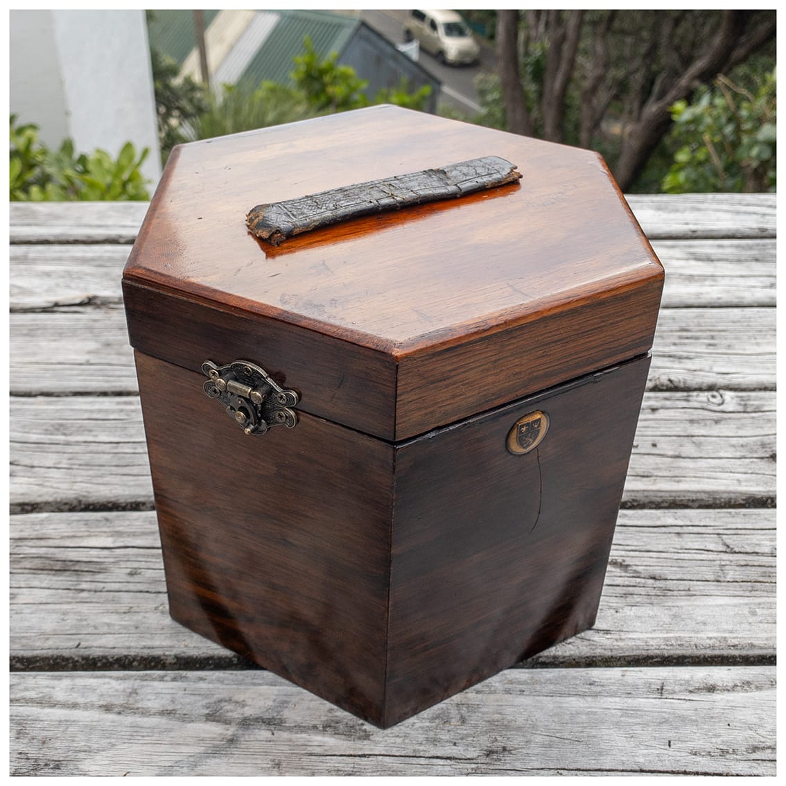 Customer photo review of Catherines Vintage jewelry Box Latch /double Lock (2 small sizes)