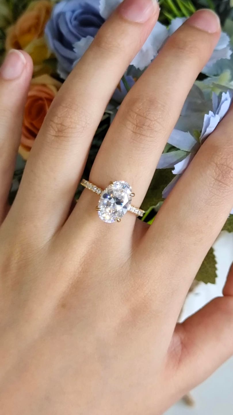 Customer photo review of S925 4.0Ct Oval Cut Classic Hidden Halo Pavé Engagement Ring Promise Ring