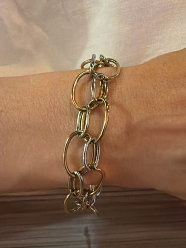 Customer photo review of NILA