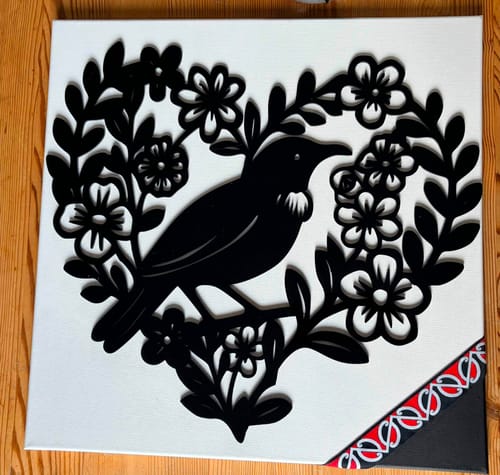 Customer photo review of Floral Tūī Heart Wall Décor