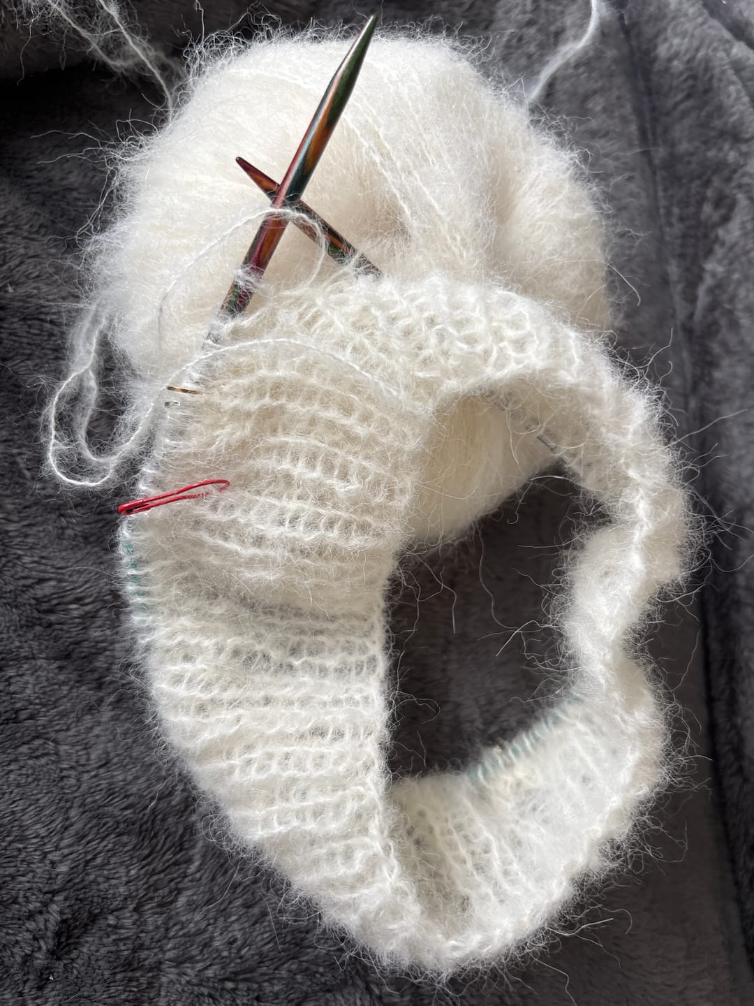 Customer photo review of DROPS Brushed Alpaca Silk