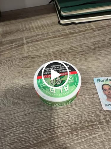 Customer video review of Drifters Watermelon Kiwi Ice Nicotine Pouches