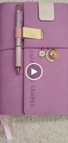 Customer video review of Refillable Folio in Rose Quartz