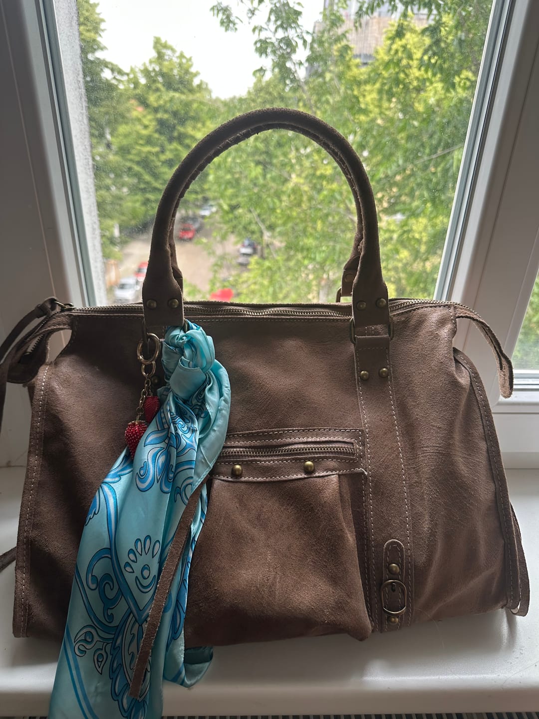 Customer photo review of It girl bag teddy brown