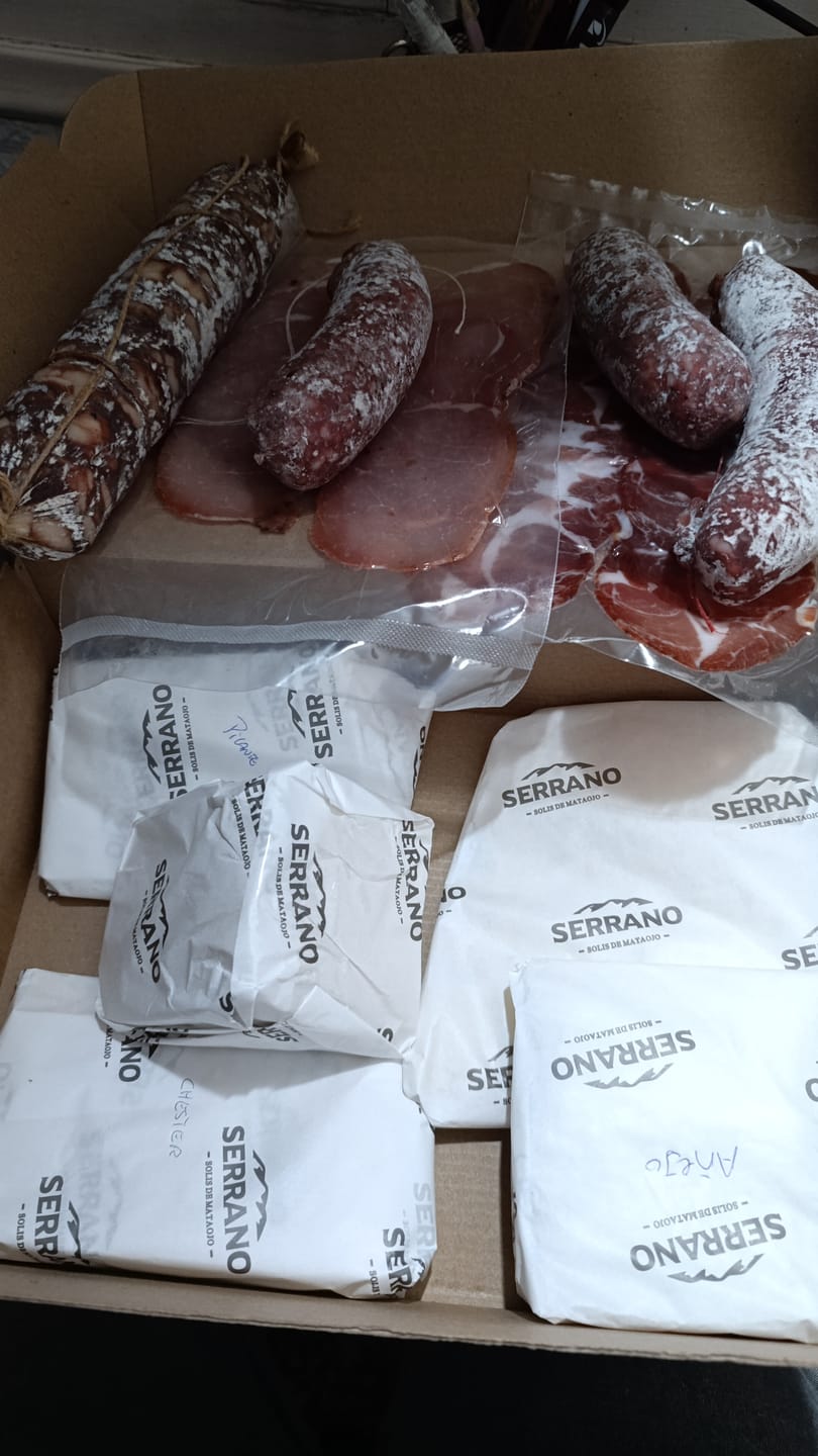 Customer photo review of Chorizo Seco, artesanal, con tocino