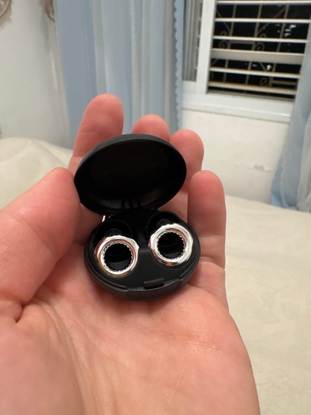 Customer photo review of מסנני סאונד אודיופיל לייב | Silver Glow