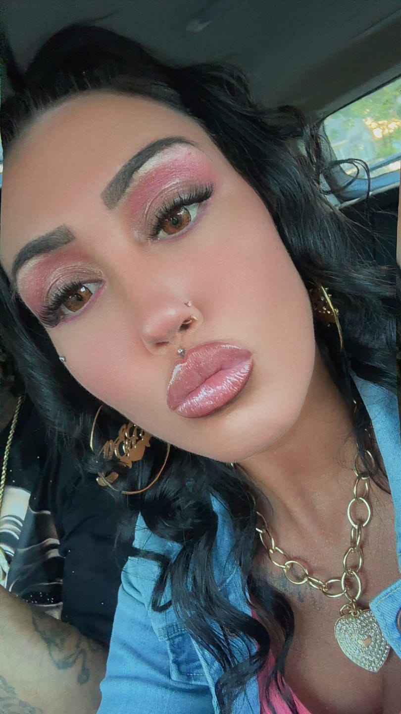 Customer photo review of Three Tone HONEY Brown Prescription Colored Contact Lenses