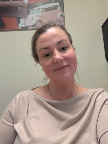 Customer showing her glowing skin after using the SkinMedica TNS Advanced+ Serum.