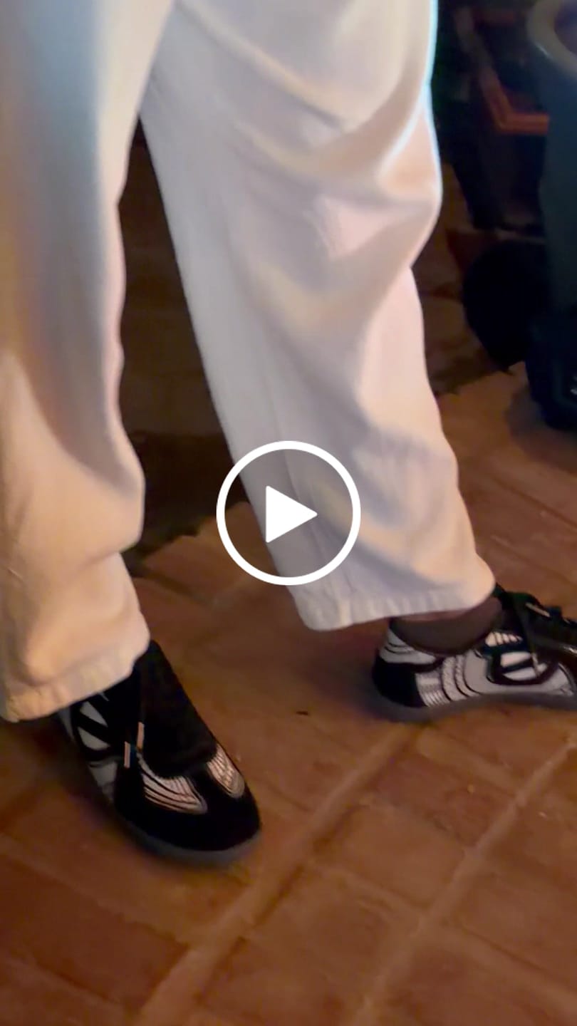 Customer video review of Project Ink बोम्बर (Bomber) Sneakers