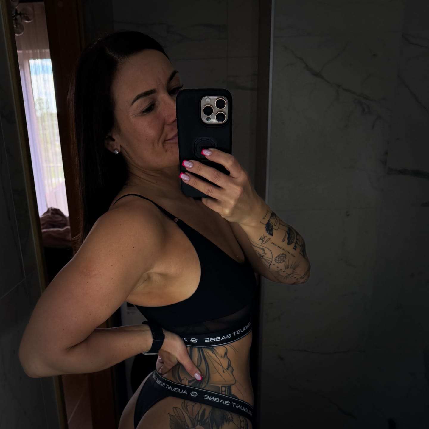 Customer photo review of Sabbe Bralette, UUS Must