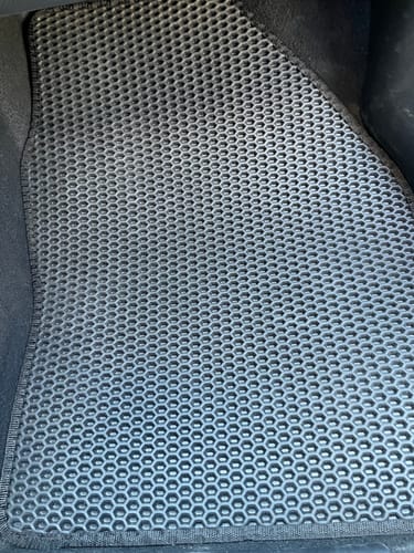 Customer photo review of Auto Fußmatten nach Maß - Komplettset