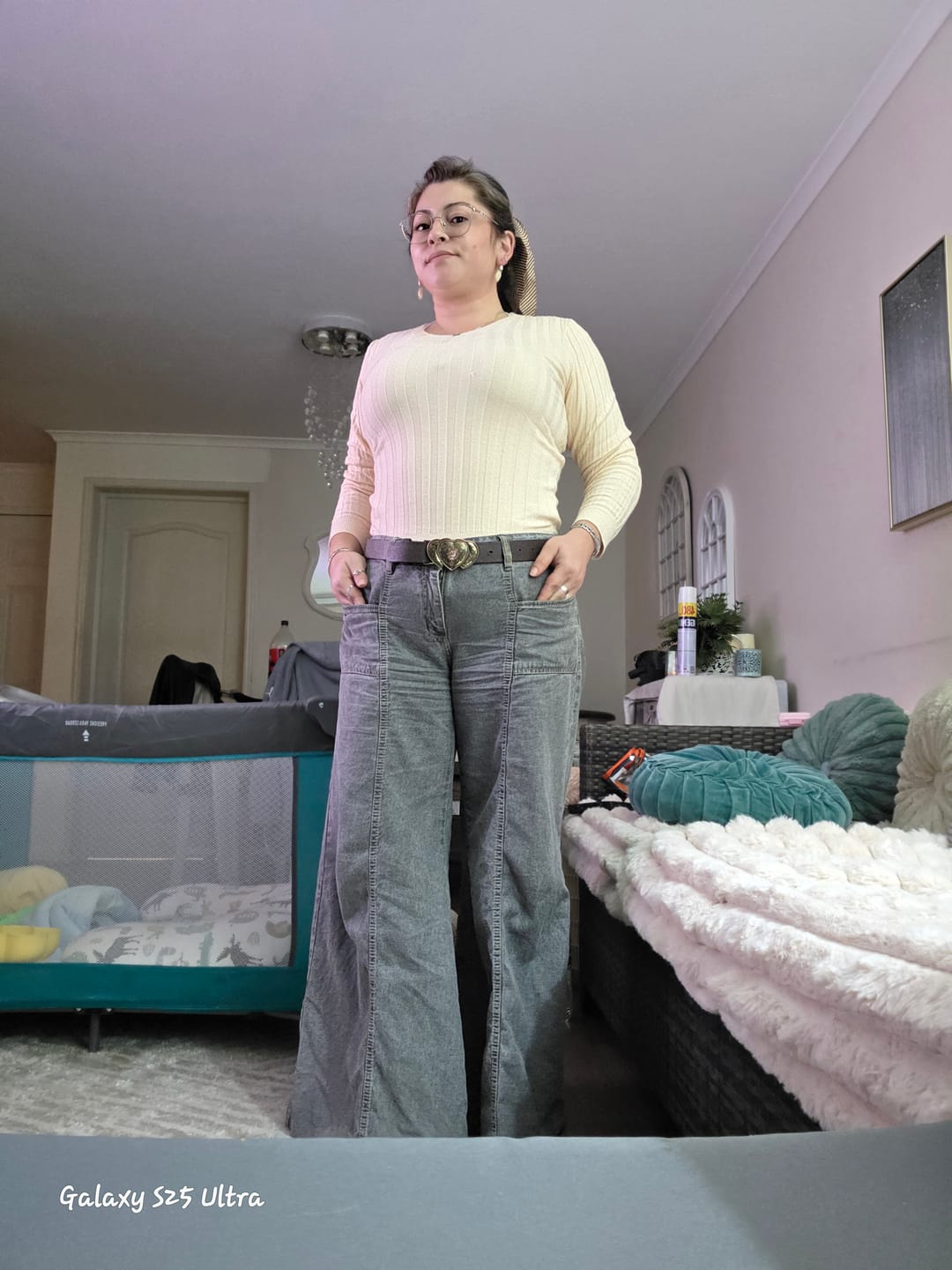 Customer photo review of JEANS PALAZZO TIRO MEDIO ANNA negro