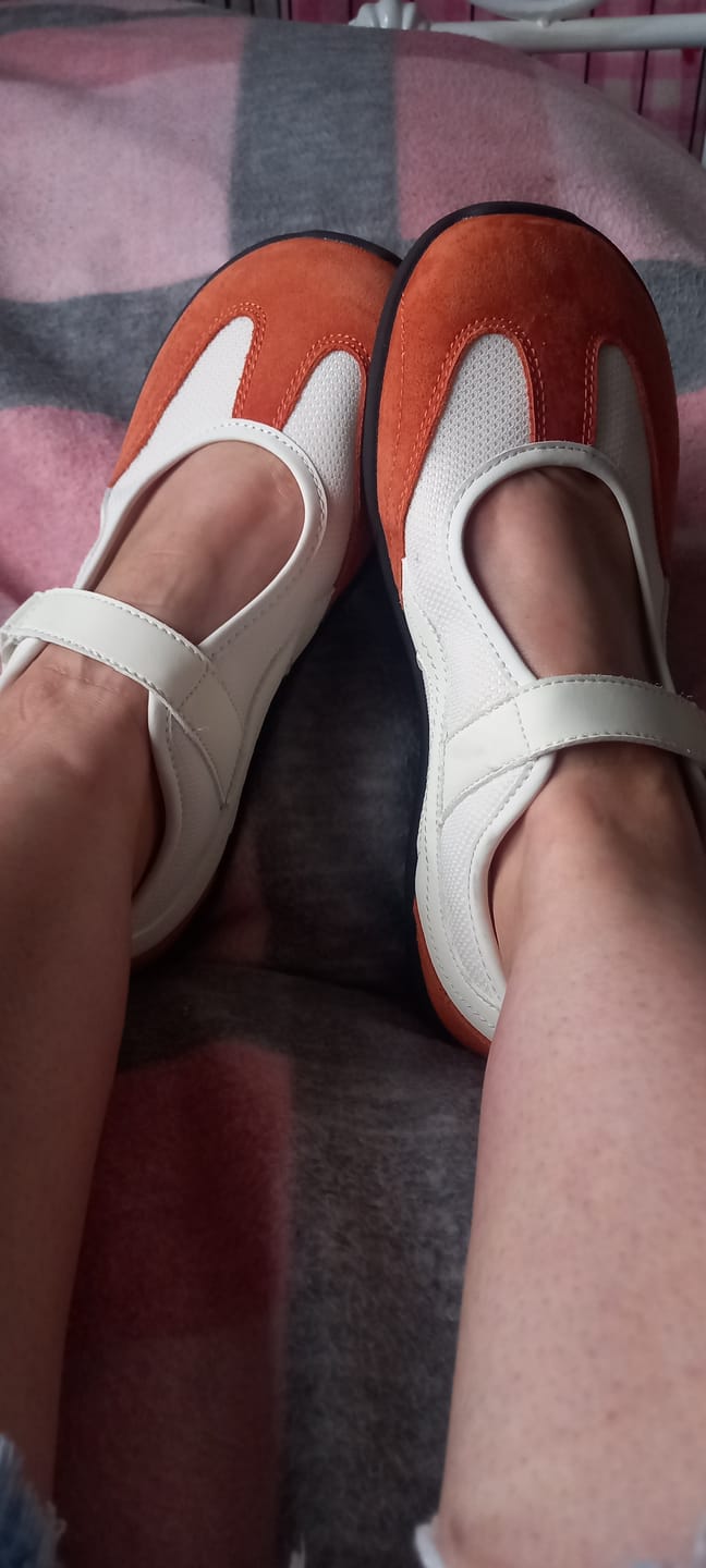 Customer photo review of Lignum - Mary Jane Shoes