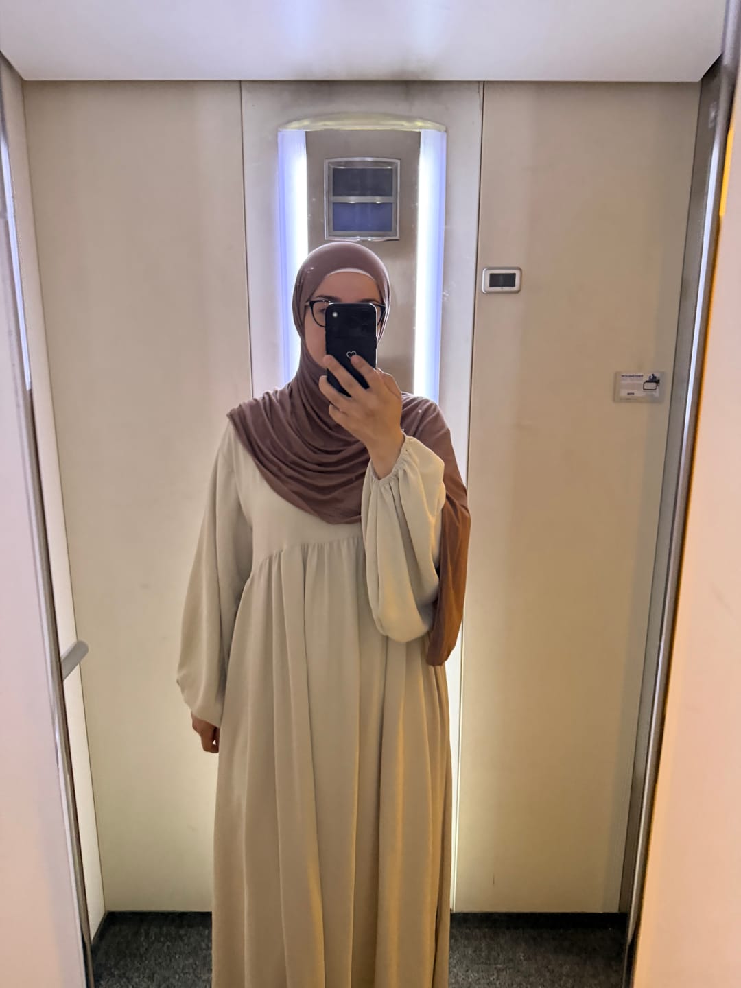 Customer photo review of Abaya Merve