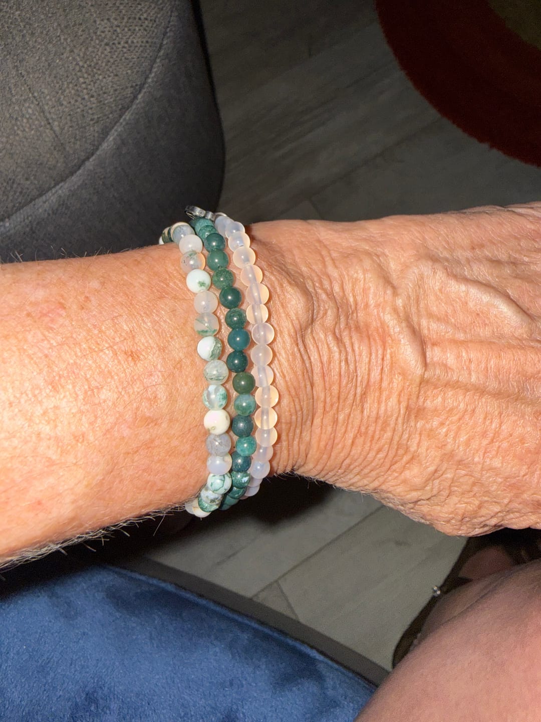 Customer photo review of White Agate Bracelet Mini