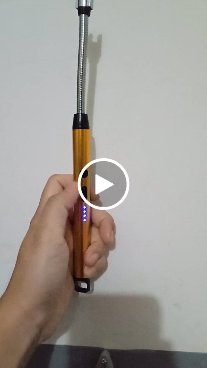 Customer video review of Flexible Rechargeable Electric Lighter - Lot Imported