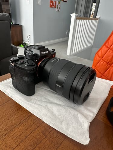 Customer photo review of Sony FE 24-105mm f/4 G OSS Lens - Versatile Zoom Lens for Full-Frame Cameras