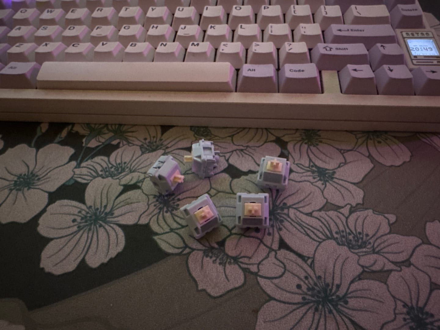 Customer photo review of HMX YOGURT S LINEAR SWITCH FACTORY LUBED (10PCS)