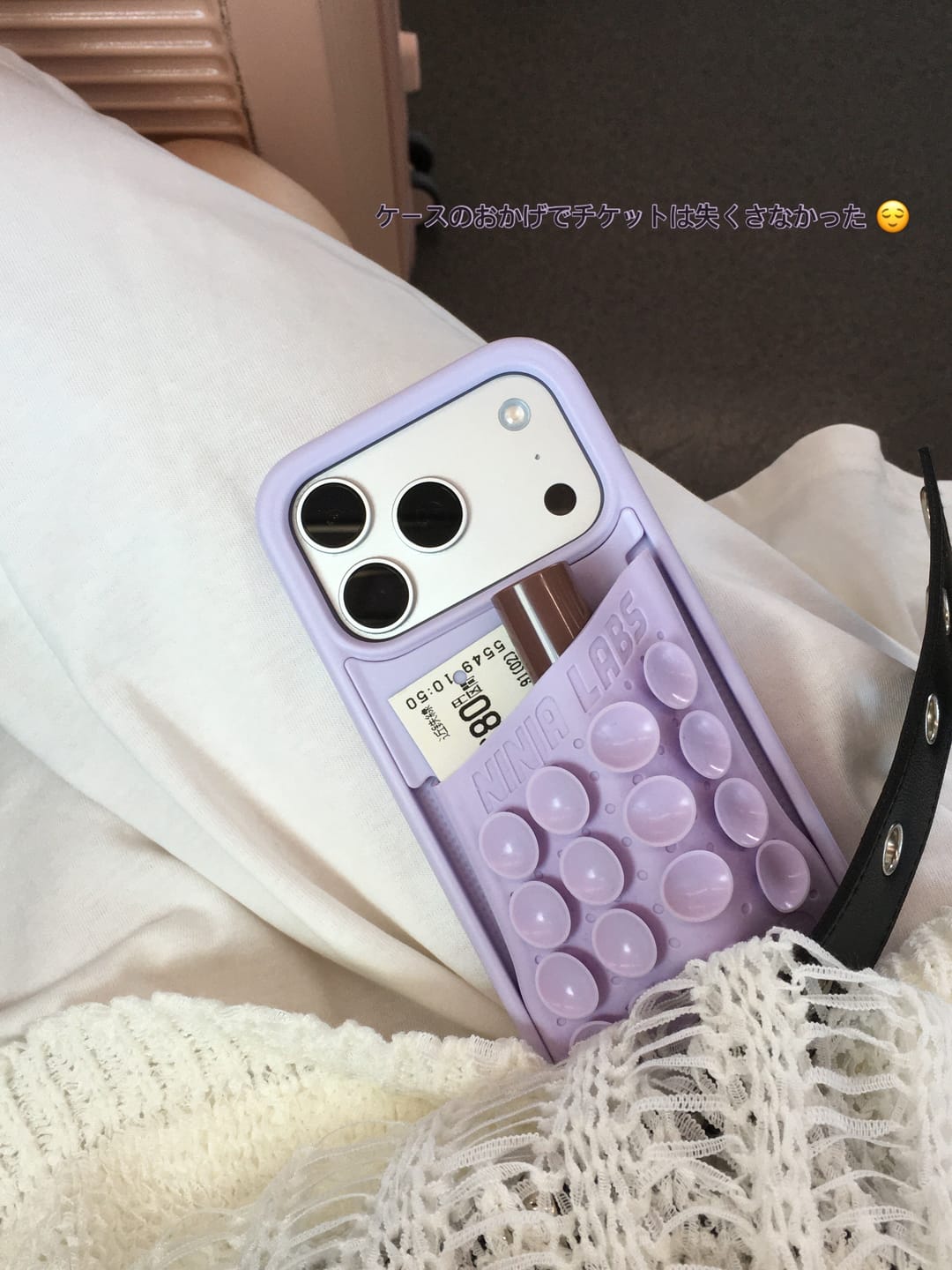 Customer photo review of Octo Pouch - iPhone 17