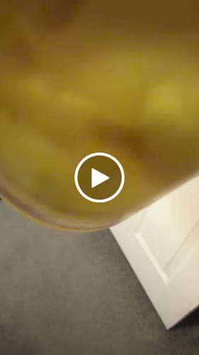 Customer video review of PEONY TIDE BODY OIL (limited edition)