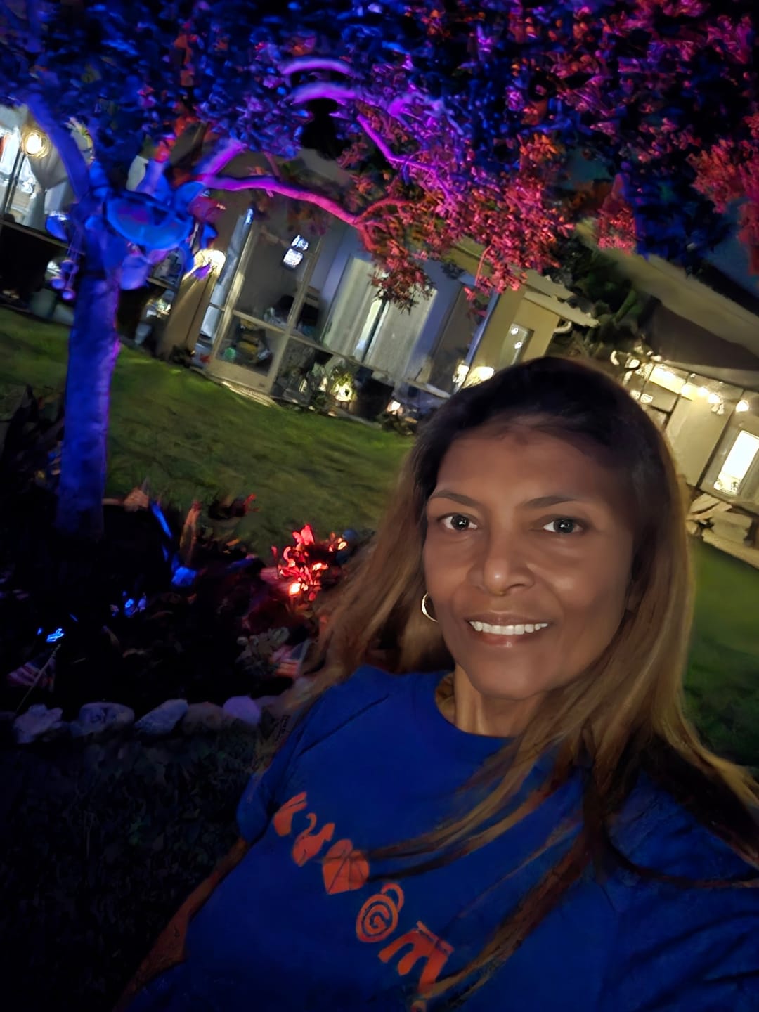 Customer photo review of NYK 5 Icons T-Shirt