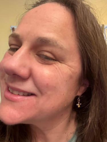 Customer photo review of Flying Bee Dangles