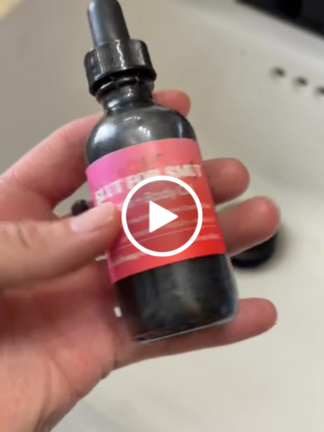Customer video review of Slut for Smut Bath & Body Oil