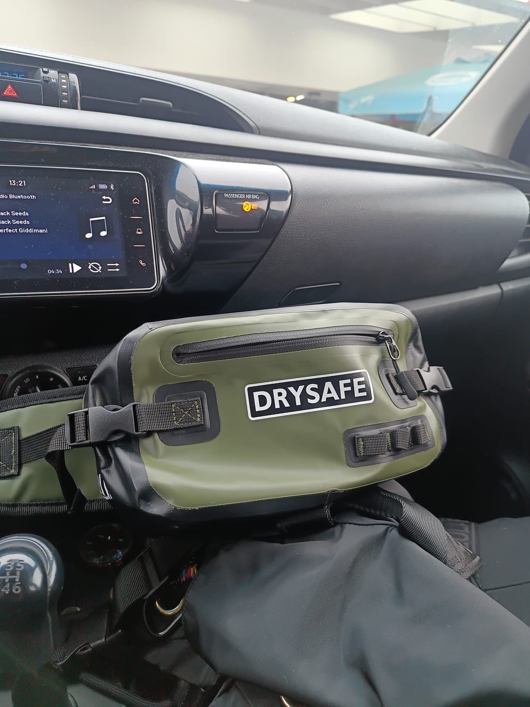 Customer photo review of Banano Outdoor TREKAN 3 Litros Impermeable - Drysafe - Verde