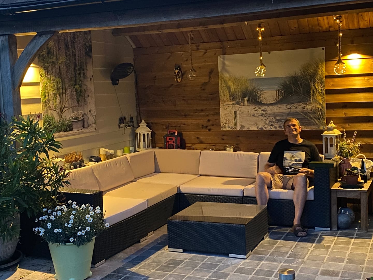 Customer photo review of Lunovia™ | Magnetic 360° Wall Light
