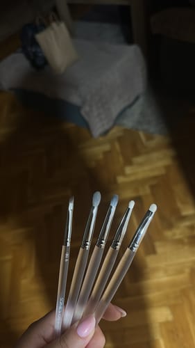 Customer photo review of Big Brush Set – profesionalni set četkica za šminkanje (31 komad)