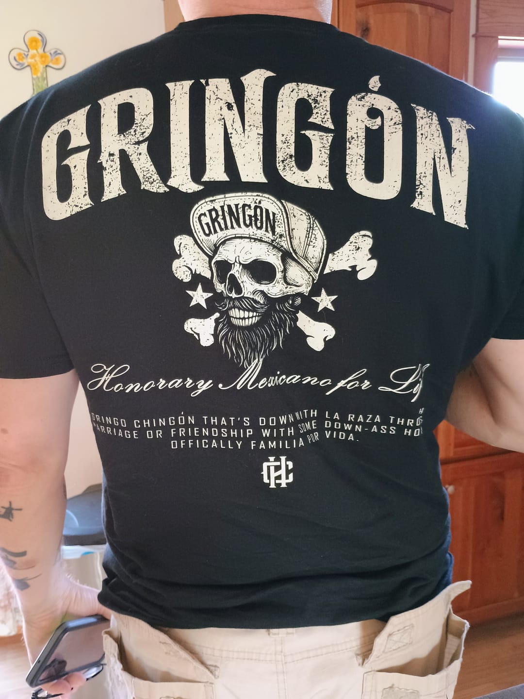 Customer photo review of Gringón - Honorary Mexicano Por Vida Tee ( Front Pocket & Back Print )