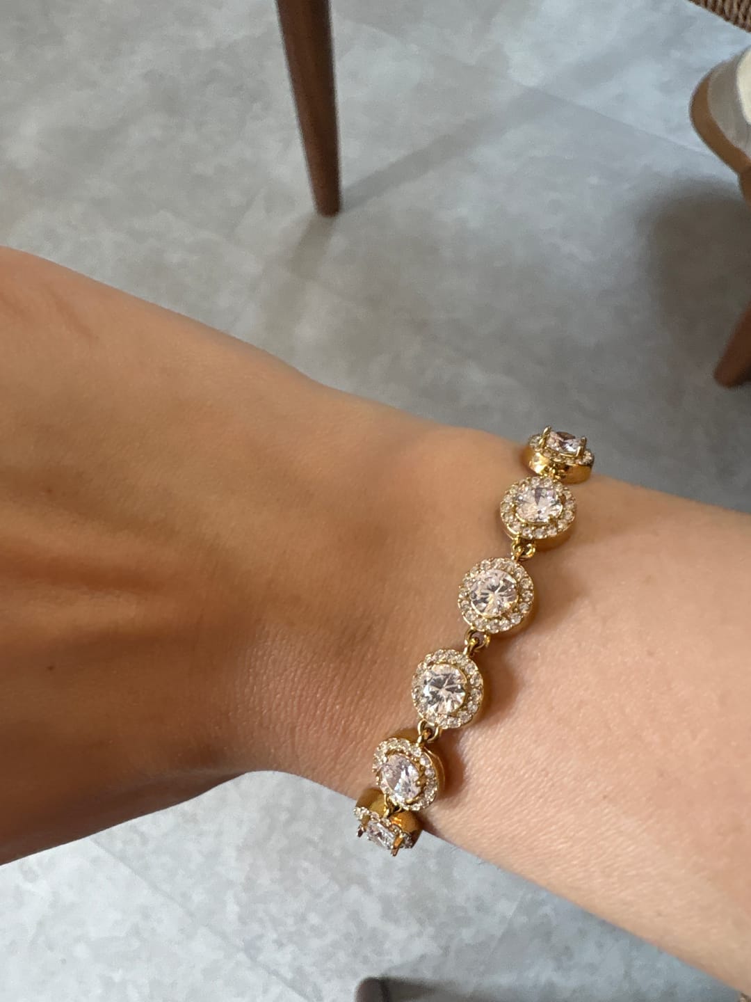 Customer photo review of Crystal Elegance Armband 14K Vergoldet